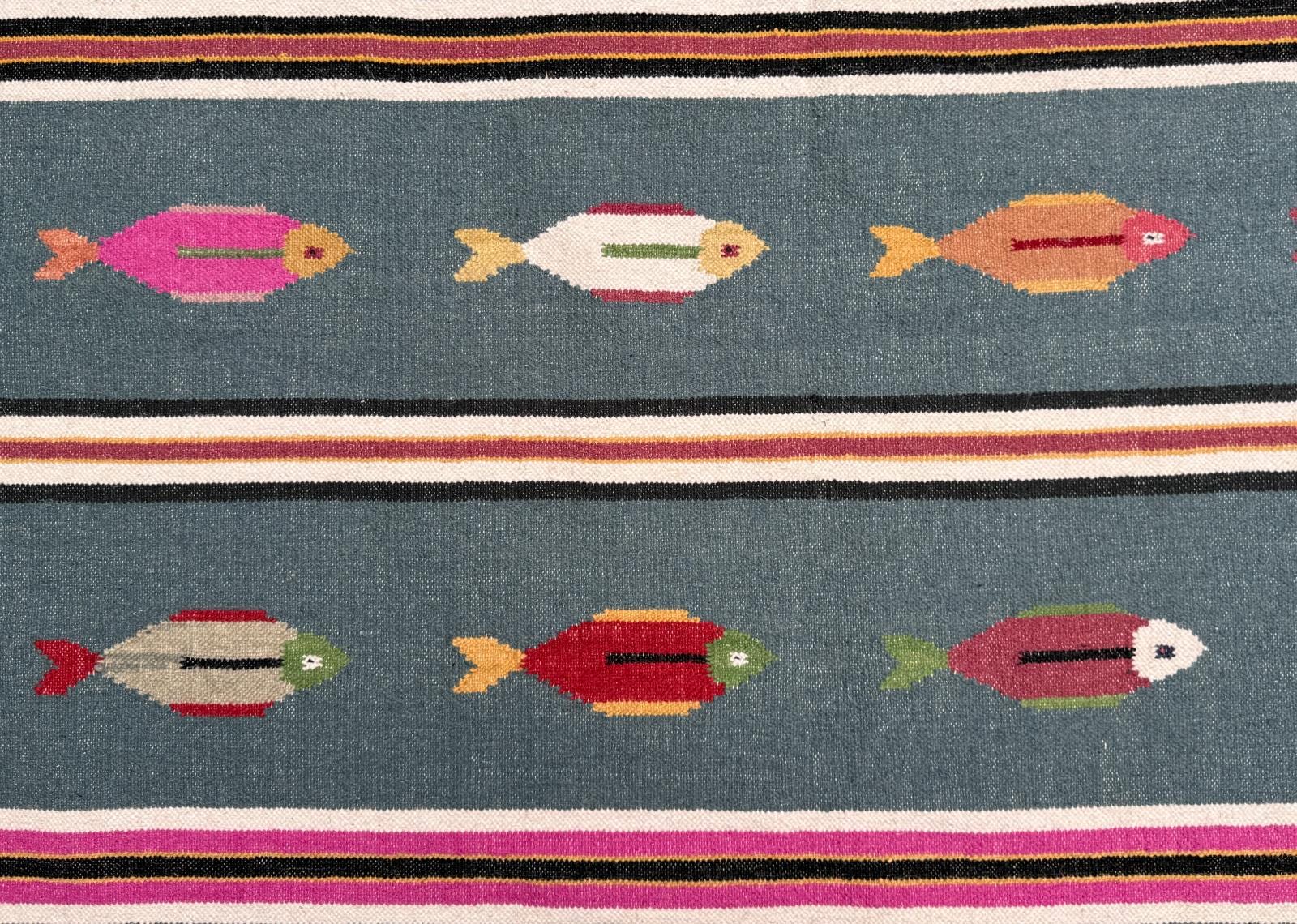 6x9 ft Handwoven Kilim Rug: Wool Geometric Flatweave Fish Design