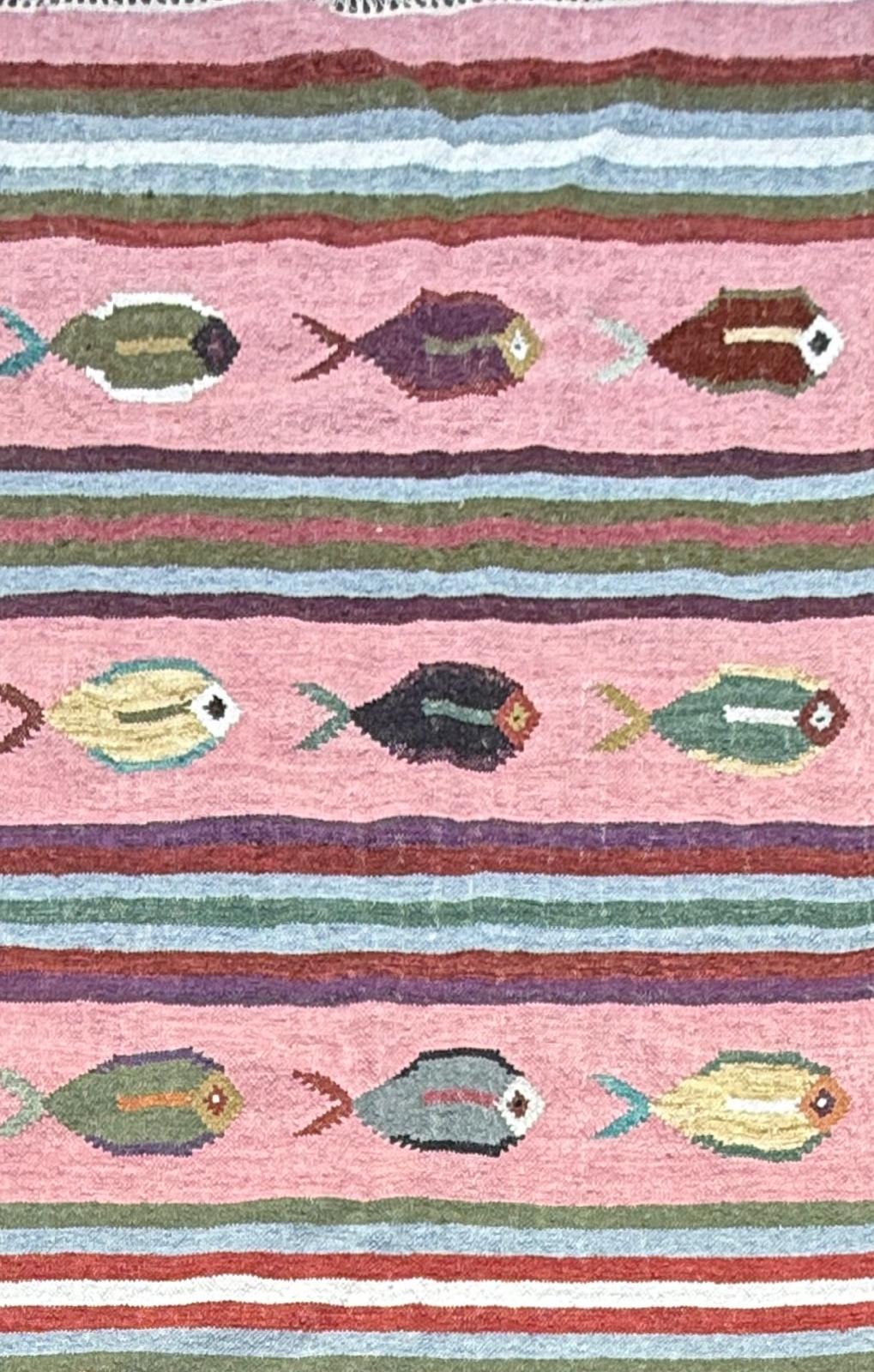 6x9 ft Handwoven Kilim Rug: Wool Geometric Flatweave Fish Design