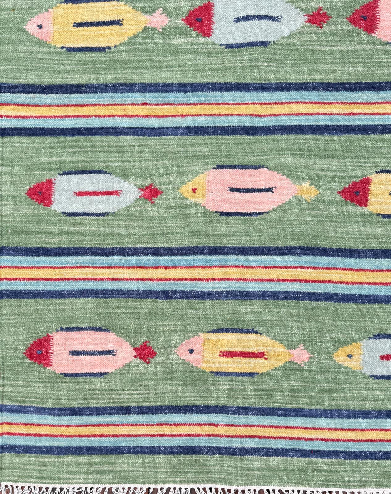 4x6 ft Handwoven Kilim Rug: Wool Geometric Flatweave Fish Design