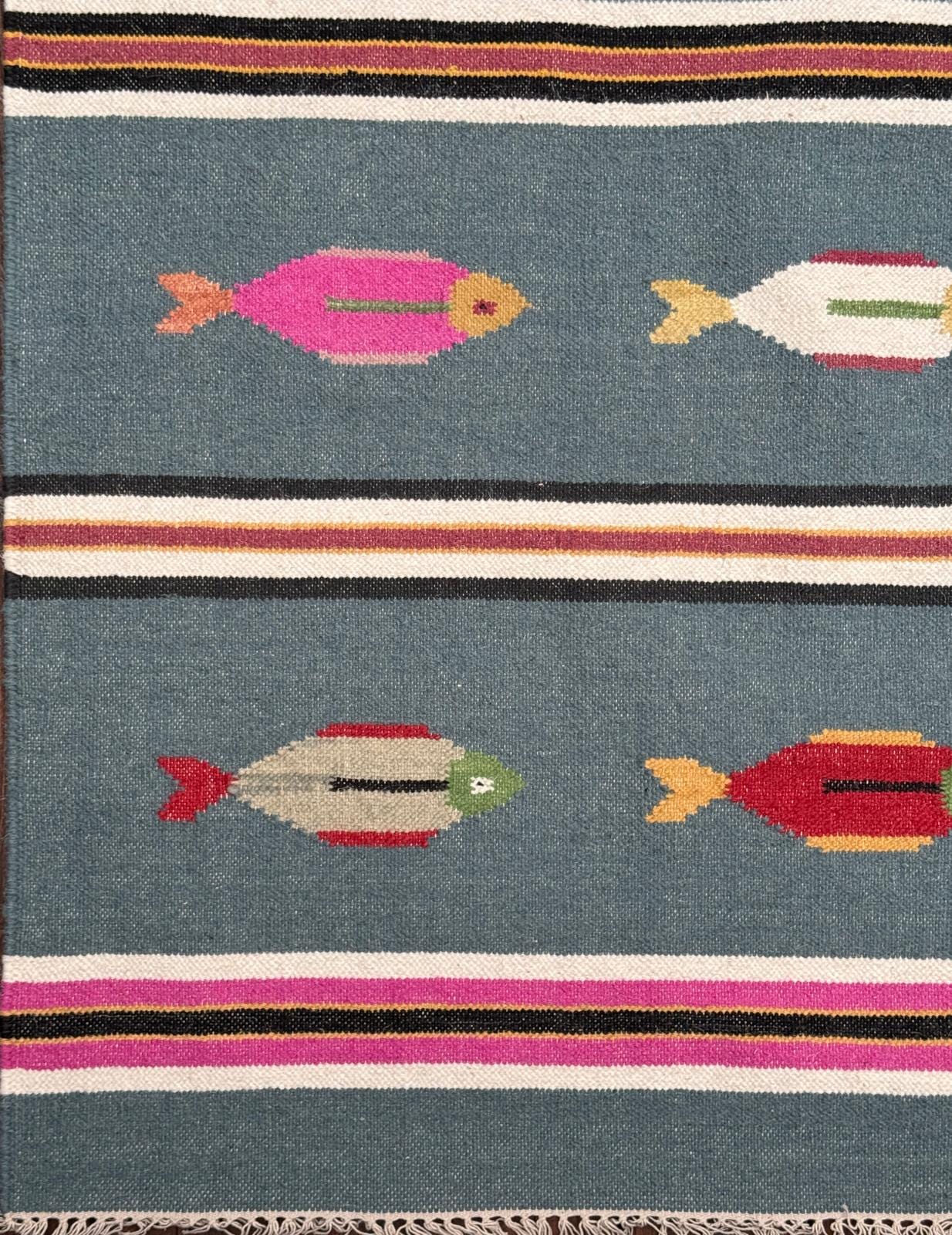 6x9 ft Handwoven Kilim Rug: Wool Geometric Flatweave Fish Design