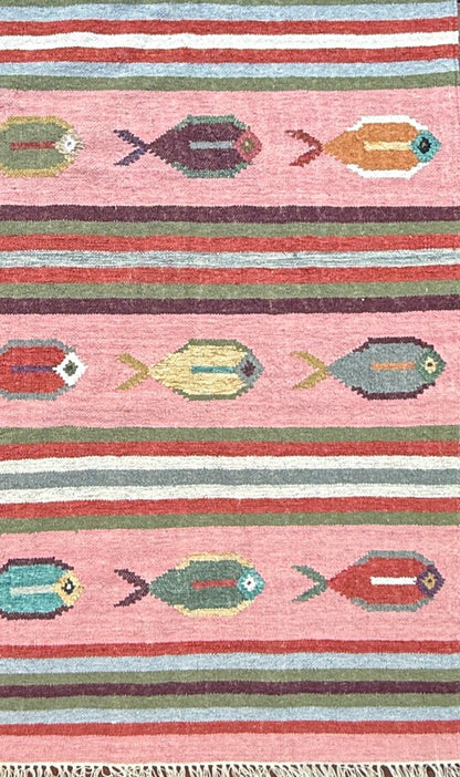 6x9 ft Handwoven Kilim Rug: Wool Geometric Flatweave Fish Design