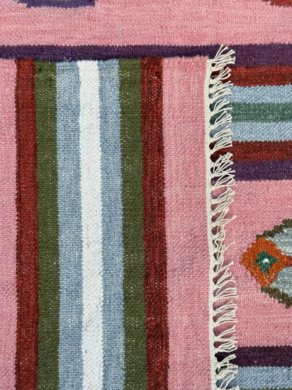 6x9 ft Handwoven Kilim Rug: Wool Geometric Flatweave Fish Design