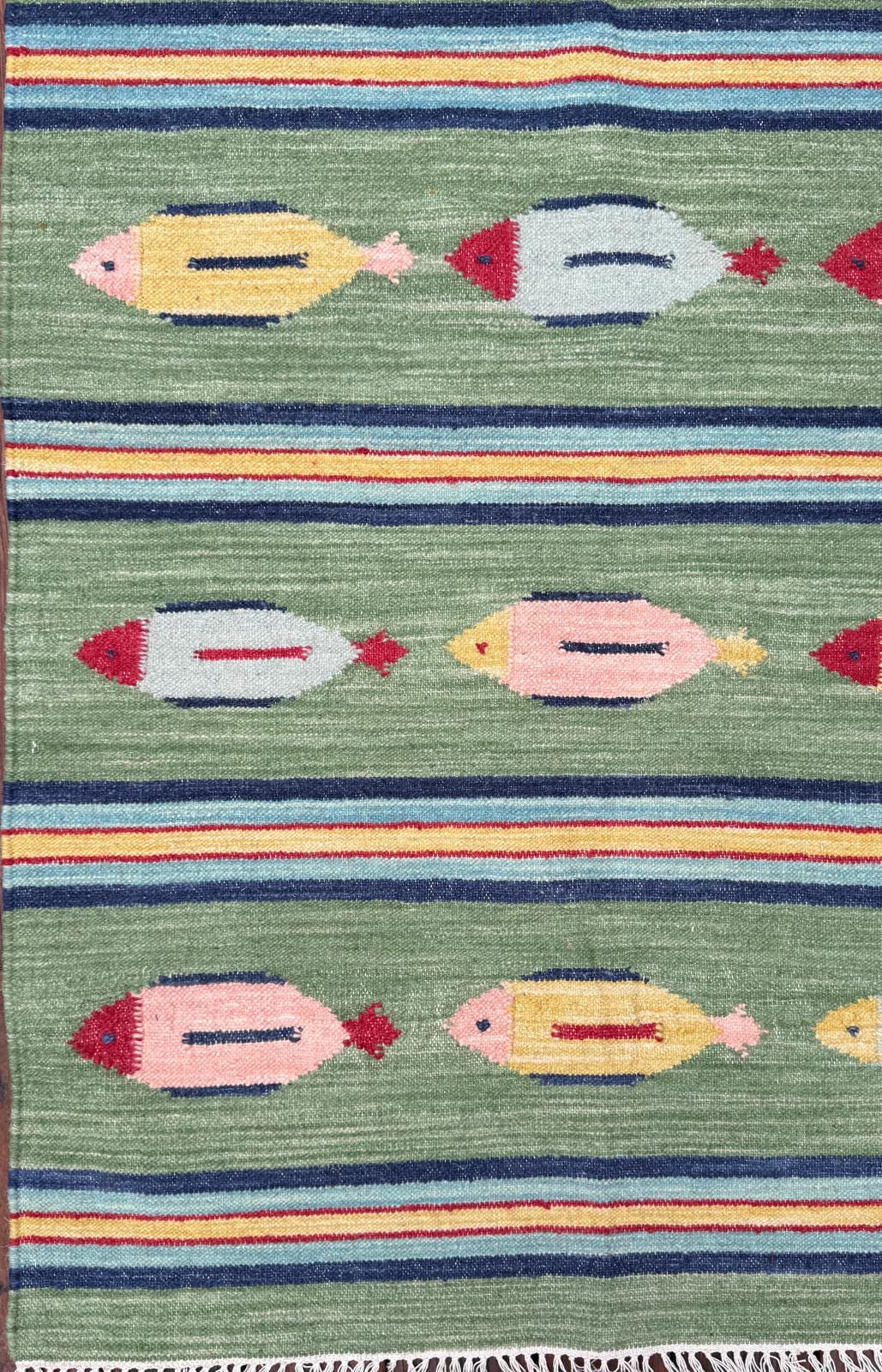 4x6 ft Handwoven Kilim Rug: Wool Geometric Flatweave Fish Design