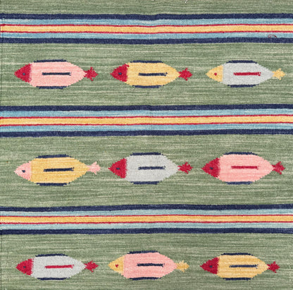 4x6 ft Handwoven Kilim Rug: Wool Geometric Flatweave Fish Design