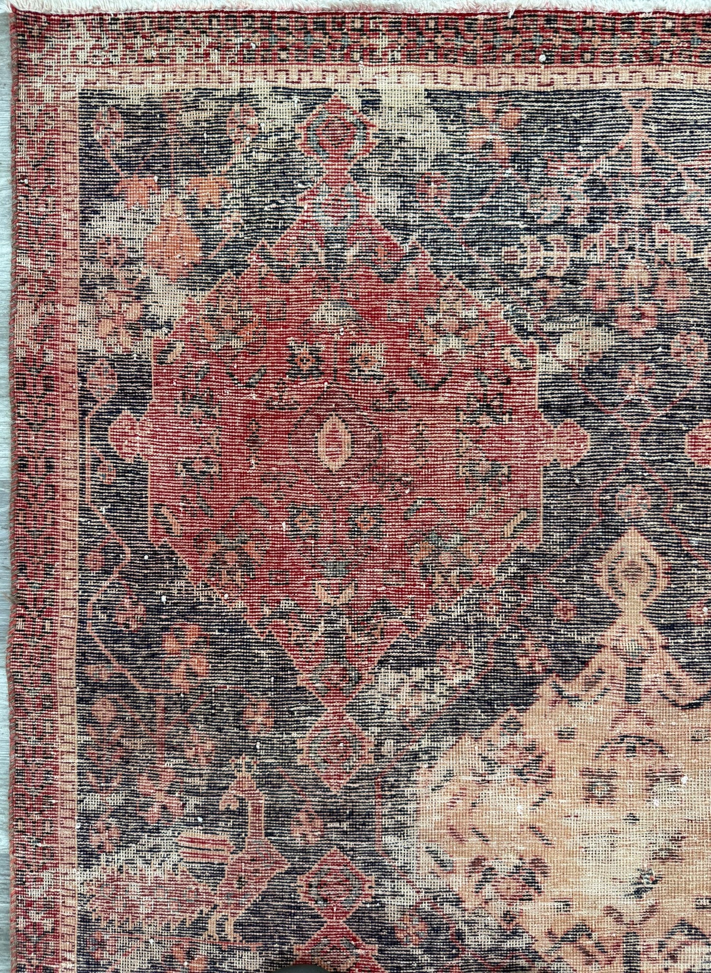 Vintage 4x5 ft – Distressed Wool Rug with Birds, Tribal Medallion, Navy Red Handmade Area Rug 1960s