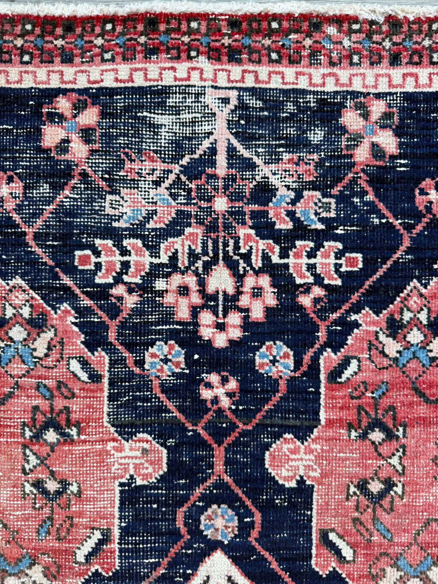 Vintage 4x5 ft – Distressed Wool Rug with Birds, Tribal Medallion, Navy Red Handmade Area Rug 1960s