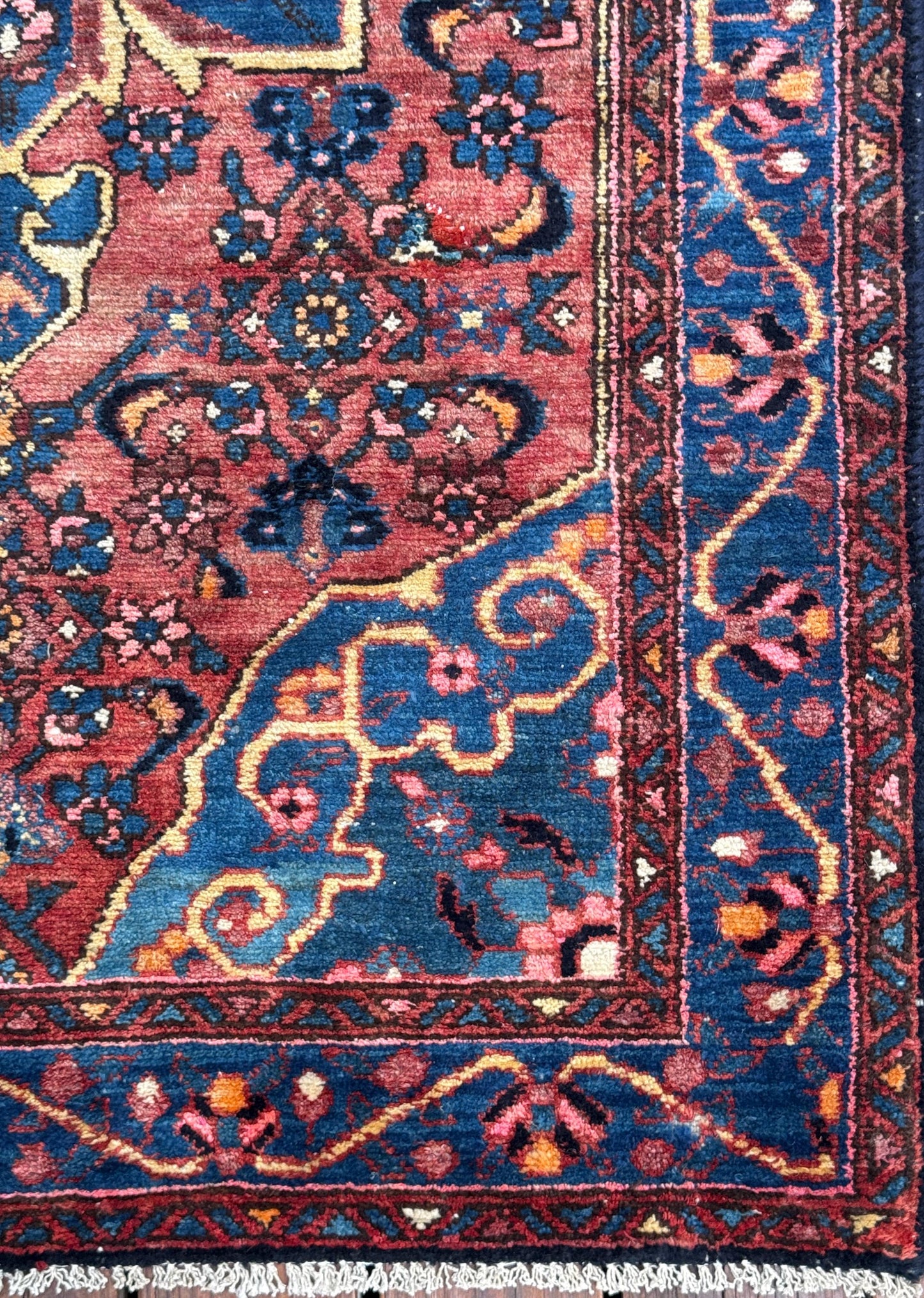 Vintage Turkish Rug, Handmade Anatolian Geometric Tribal Rug 4.2 x 6.4 ft