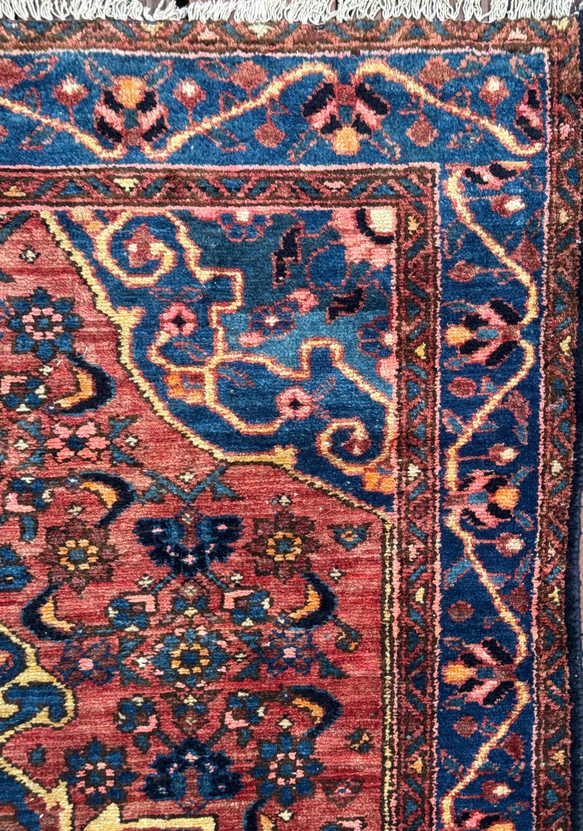 Vintage Turkish Rug, Handmade Anatolian Geometric Tribal Rug 4.2 x 6.4 ft