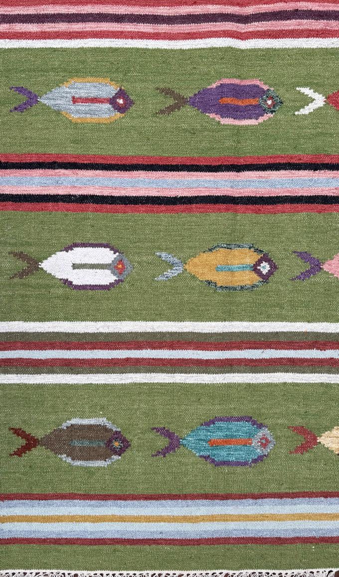 6x9 ft Handwoven Kilim Rug: Wool Geometric Flatweave Fish Design