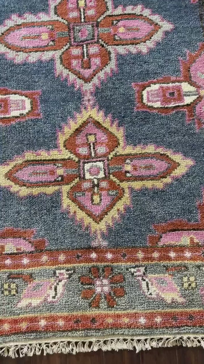 4.2x6 ft Hand-Knotted Heriz Wool Rug: Vibrant Serapi Style