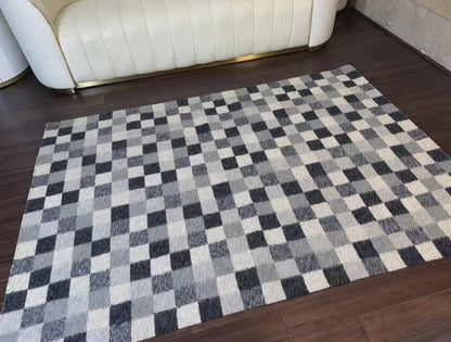 5x7 ft Handwoven Kilim Rug: Modern Geometric Wool Area Carpet