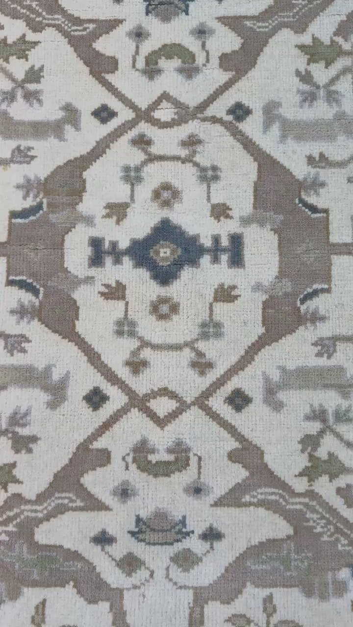 4x6 ft Handmade Oushak Wool Rug: Modern Bohemian Decor