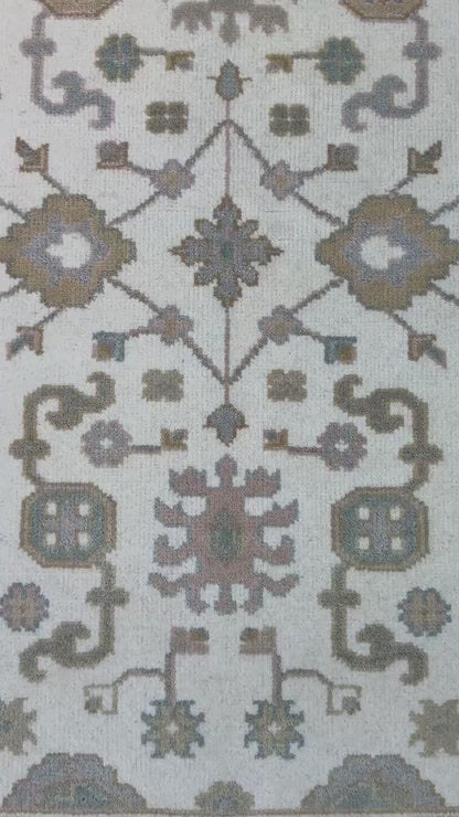4x6 ft Handmade Ushak Rug: Modern Bohemian Wool Carpet